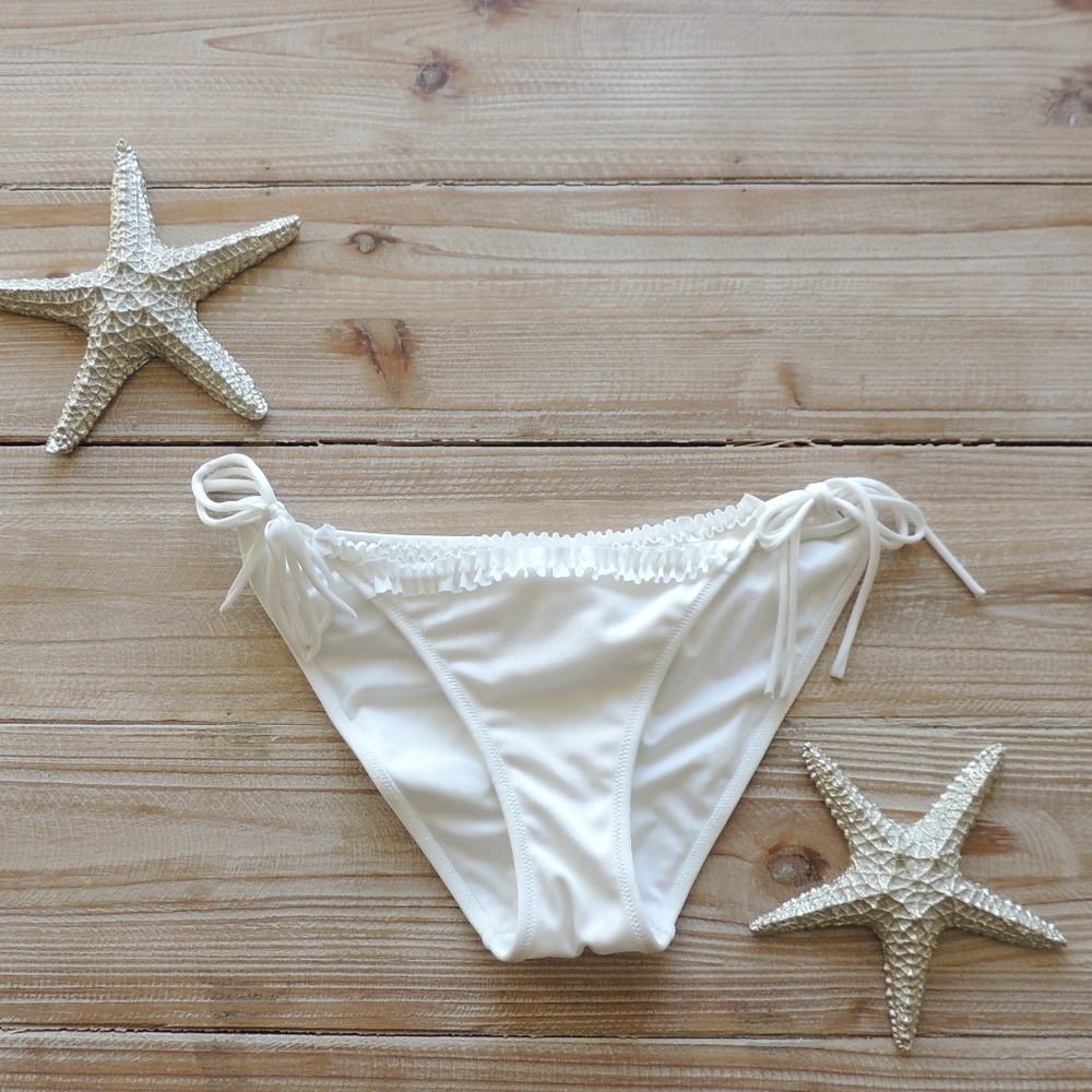 Victoria's Secret Bikini Bottoms SZ M